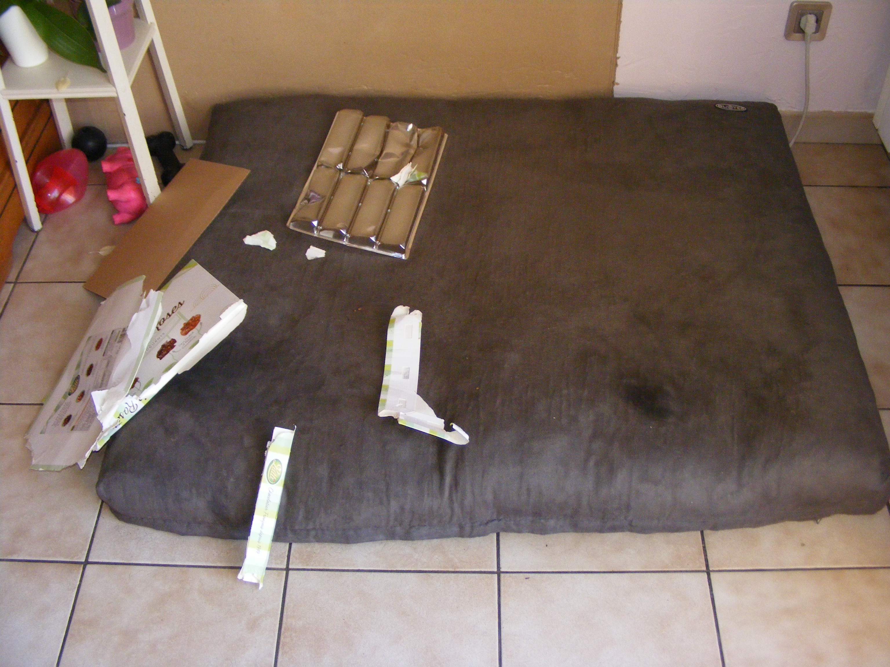 Destructions diverses en votre absence